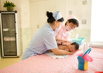 瀘州母嬰護(hù)理 專業(yè)、貼心的新生命呵護(hù)之旅