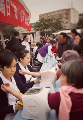 華西醫(yī)院全國心衰日“知心聲”大型宣導(dǎo)活動(dòng)成功舉辦 母嬰護(hù)理亮點(diǎn)紛呈